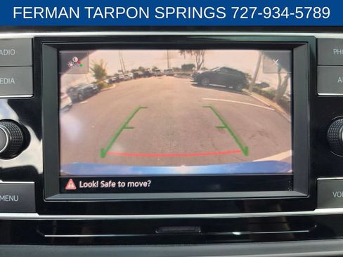 Used 2024 Volkswagen Jetta SE FWD image 27