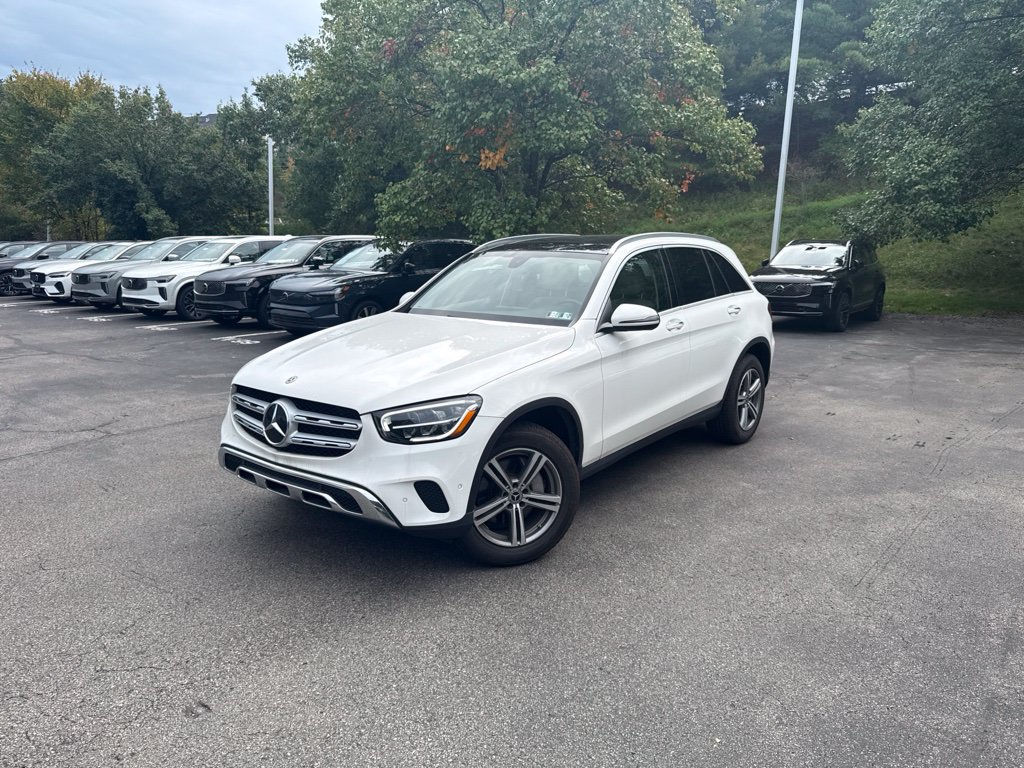 Used 2021 Mercedes-Benz GLC 300 4MATIC image 1