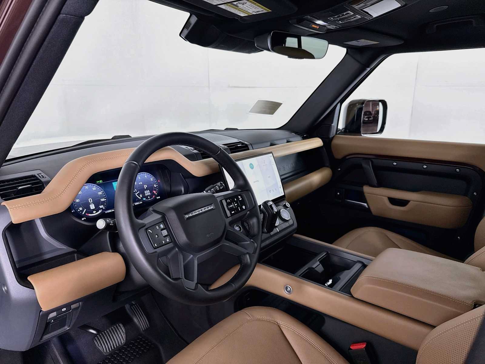 Used 2026 Land Rover Defender 130 X-Dynamic SE AWD/4WD image 9