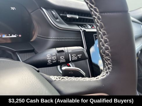 New 2025 Jeep Grand Cherokee Laredo X w/ Luxury Tech Group I RWD image 36