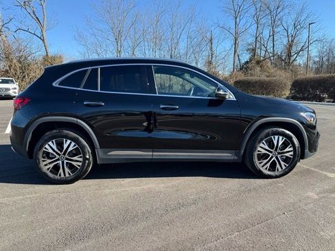 Certified 2025 Mercedes-Benz GLA 250 4MATIC image 4