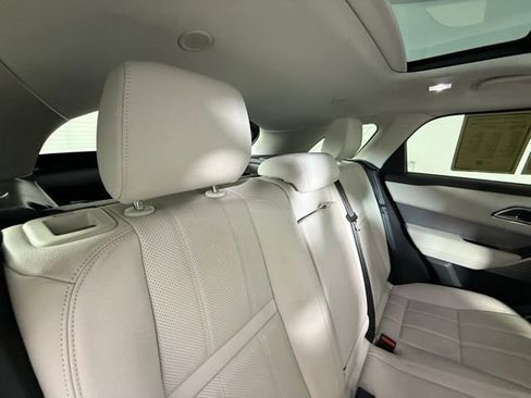 Used 2023 Land Rover Range Rover Velar R-Dynamic S image 25