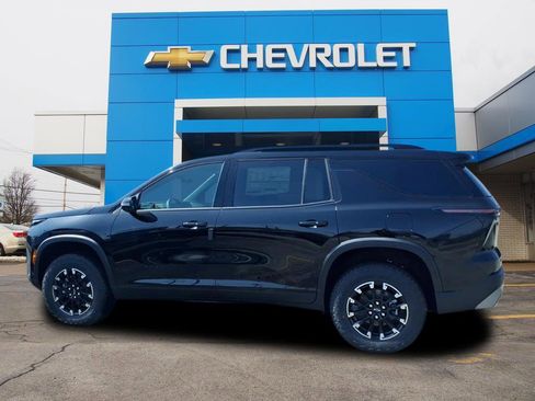 New 2026 Chevrolet Traverse Z71 w/ Driver Confidence Package AWD/4WD image 4