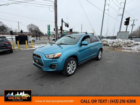 Used 2014 Mitsubishi Outlander Sport ES image 1