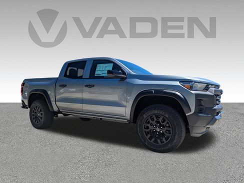 New 2026 Chevrolet Colorado Trail Boss AWD/4WD image 3
