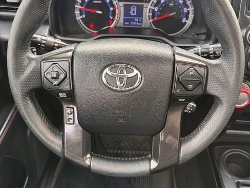 Used 2019 Toyota 4Runner TRD Off-Road image 29