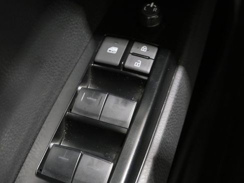 Used 2025 Toyota Camry SE w/ Multimedia Upgrade Package AWD/4WD image 12