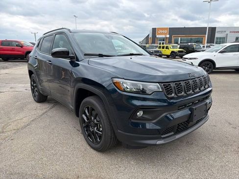 New 2026 Jeep Compass Latitude AWD/4WD image 1