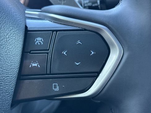 Used 2023 Lexus RZ 450e Premium image 28