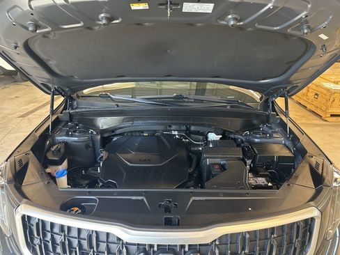 Certified 2023 Kia Telluride EX w/ EX Captain's Chair Package AWD/4WD image 36