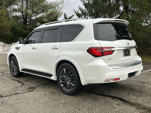 Used 2022 INFINITI QX80 Sensory image 8