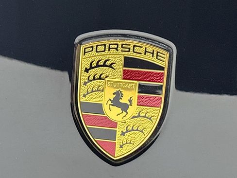 Used 2024 Porsche Macan Turbo w/ Premium Plus Package image 25