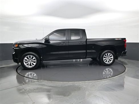 Used 2020 Chevrolet Silverado 1500 Custom image 8
