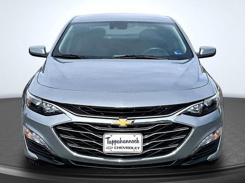 Used 2024 Chevrolet Malibu LT FWD image 2