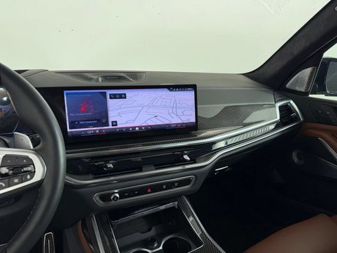 Used 2026 BMW X7 M60i AWD/4WD image 23