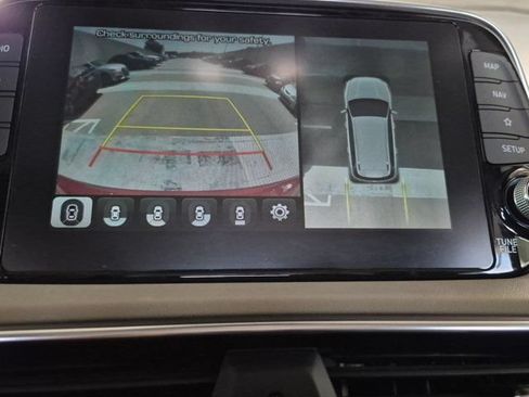 Used 2020 Hyundai Santa Fe Limited FWD image 14