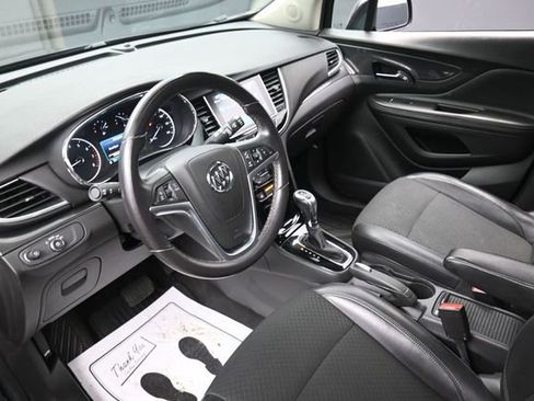 Used 2021 Buick Encore Preferred w/ Safety Package II AWD/4WD image 14