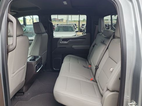 New 2026 GMC Sierra 1500 SLT w/ SLT Premium Plus Package image 42