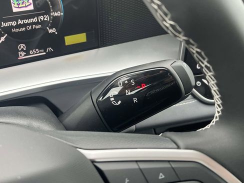 New 2026 Volkswagen Tiguan SE image 19