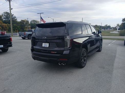 New 2026 Chevrolet Suburban RST w/ Advanced Technology Package AWD/4WD image 5