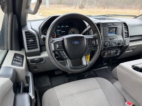 Used 2017 Ford F150 XLT w/ XTR Package image 20