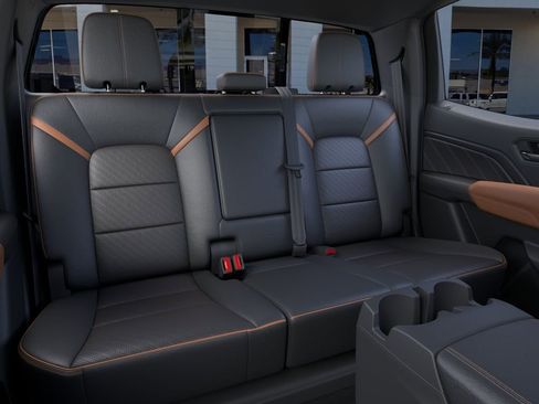 New 2026 GMC Canyon AT4 image 17