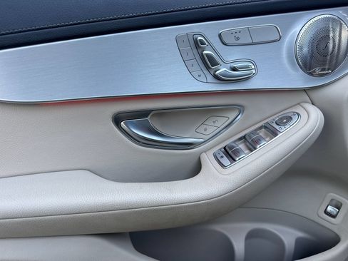 Certified 2023 Mercedes-Benz GLC 300 4MATIC Coupe image 11