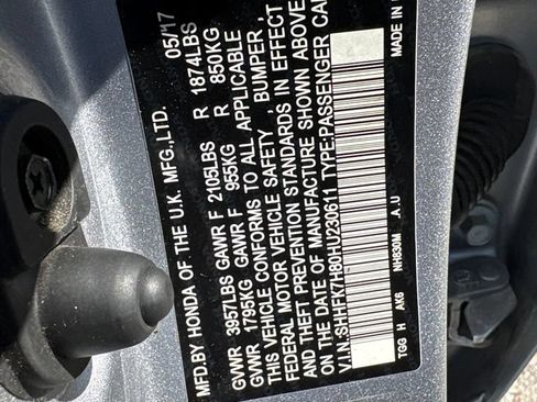 Used 2017 Honda Civic EX-L image 21