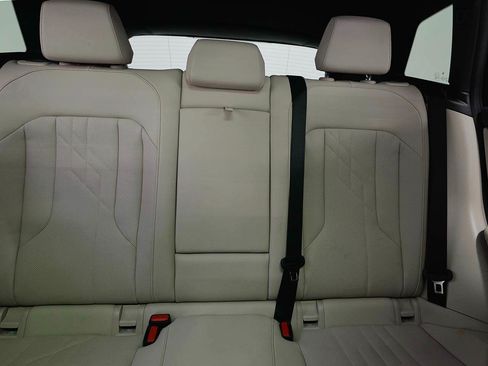 Certified 2025 BMW X3 xDrive30i w/ Convenience Package AWD/4WD image 9