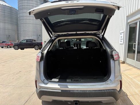 Used 2022 Ford Edge SEL w/ Convenience Package AWD/4WD image 7