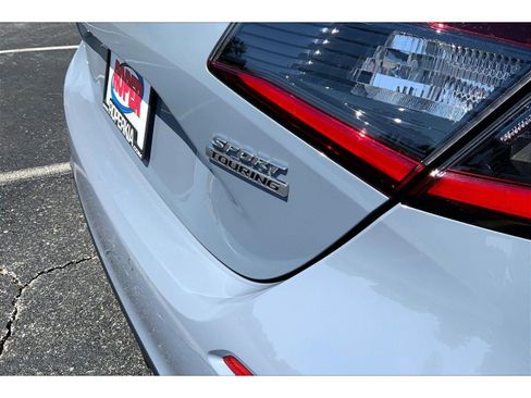 Used 2024 Honda Civic Sport Touring image 8