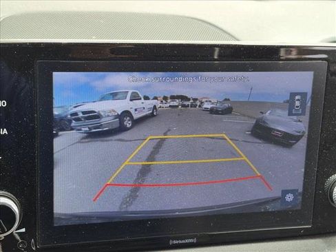 Used 2021 Hyundai Santa Fe SEL FWD image 12