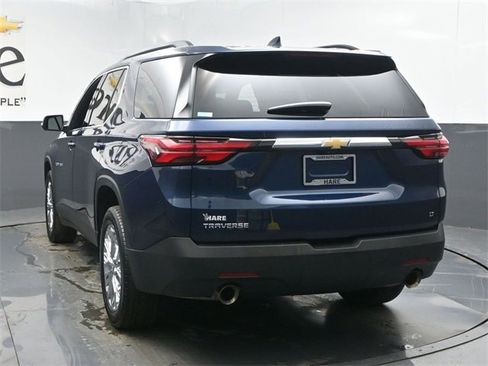 Used 2023 Chevrolet Traverse LT image 35