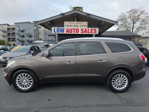 Used 2008 Buick Enclave CXL w/ Entertainment Package #4 image 7