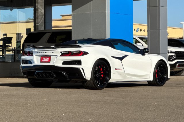 New 2027 Chevrolet Corvette Grand Sport RWD image 6