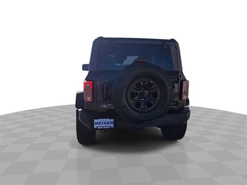 Used 2023 Ford Bronco Wildtrak image 7