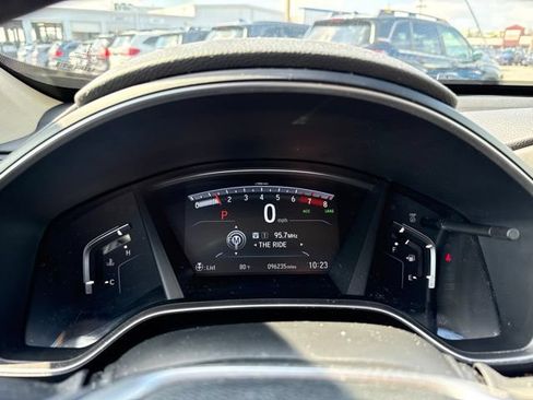 Used 2017 Honda CR-V Touring image 11
