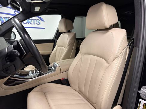 Used 2021 BMW X7 xDrive40i w/ Executive Package AWD/4WD image 11