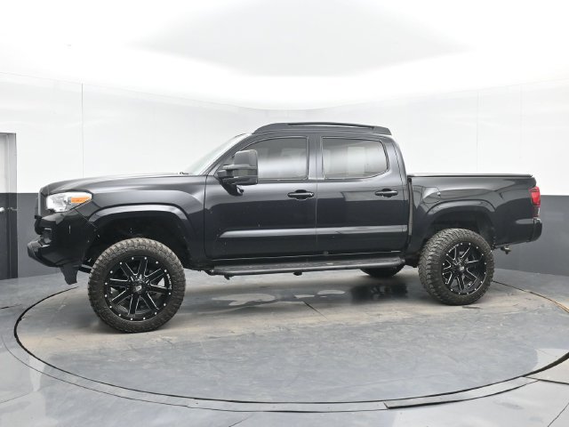 Used 2021 Toyota Tacoma SR AWD/4WD image 6