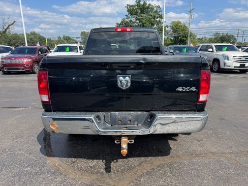 Used 2014 RAM 1500 ST w/ SXT Appearance Group AWD/4WD image 4