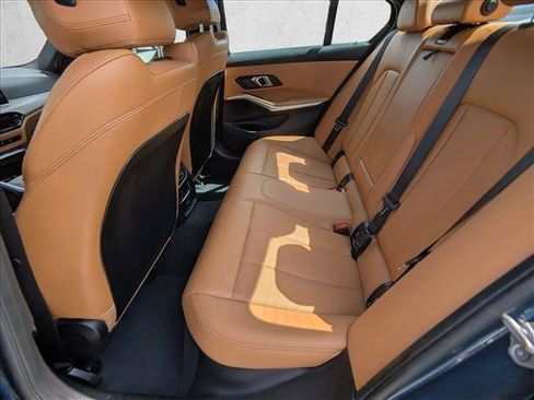 Used 2025 BMW 330i Sedan RWD image 19