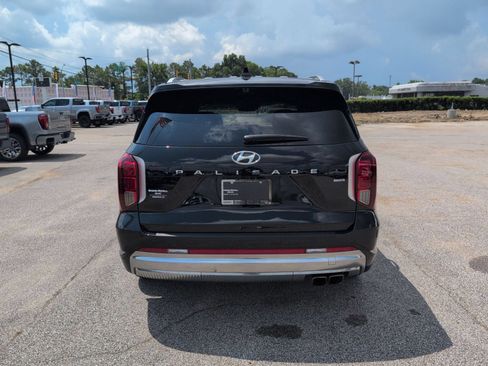 Used 2023 Hyundai Palisade Calligraphy AWD/4WD image 5