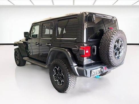 Used 2022 Jeep Wrangler Unlimited Rubicon 4xe w/ Cold Weather Group AWD/4WD image 6