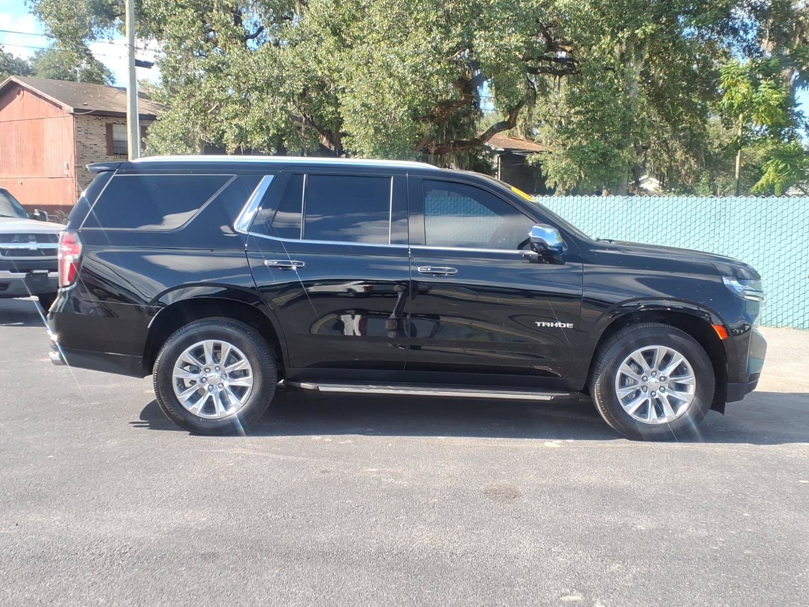 Used 2021 Chevrolet Tahoe Premier AWD/4WD image 6