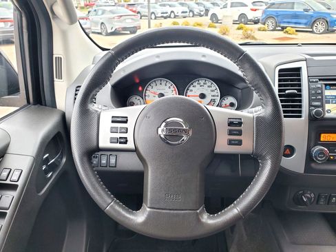 Used 2015 Nissan Frontier PRO-4X w/ Pro-4x Luxury Package image 9