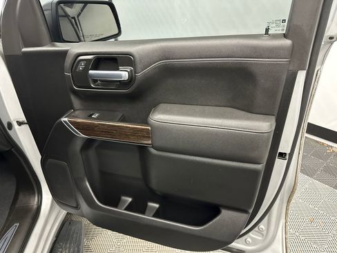 Used 2021 GMC Sierra 1500 Elevation RWD image 15