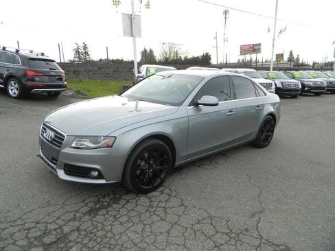 Used 2010 Audi A4 2.0T Premium Plus image 4