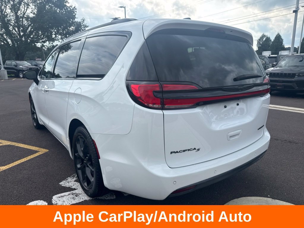 Used 2025 Chrysler Pacifica Limited FWD image 6