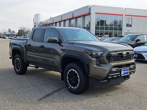 New 2026 Toyota Tacoma TRD Off-Road AWD/4WD image 3