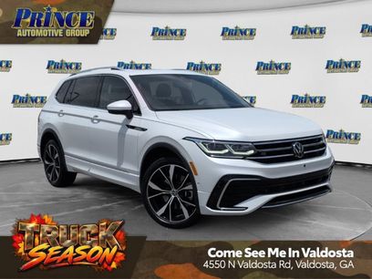 Used 2024 Volkswagen Tiguan SEL R-Line